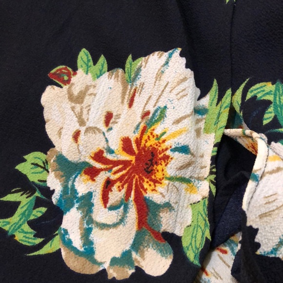 Ching Xin Floral Dress - Picture 4 of 5